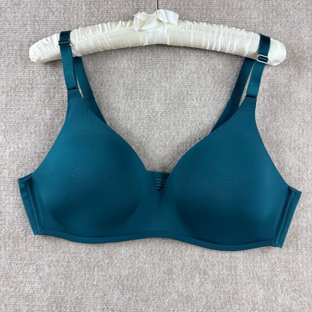 Soma Vanishing 360 Wireless Bra 40B Teal Smoothing Comfort Seamless Everyday